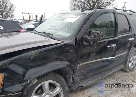 2011 Chevrolet Tahoe Ltz z USA, uszkodzony, nr VIN 1GNSKCE04BR194907